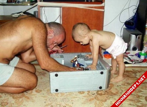 anh-hai-huoc-xoay-quanh-nhung-chiec-may-tinh (3)