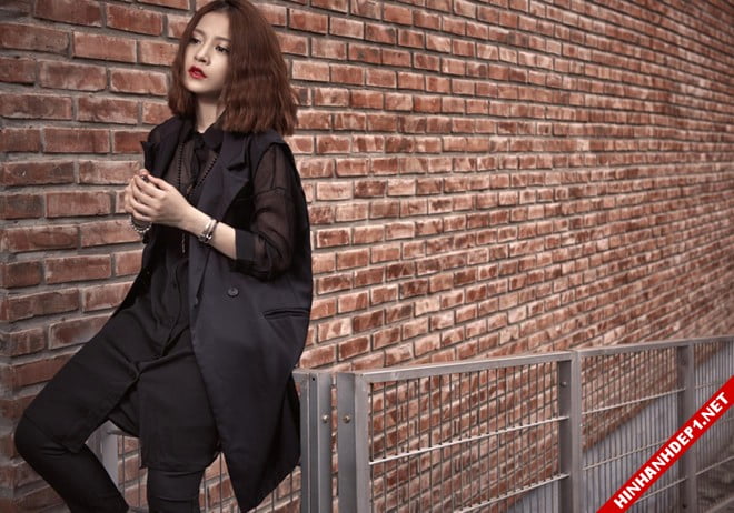 hotgirl-chipu-voi-style-ao-xuyen-thau-vua-quyen-ru-vua-ca-tinh