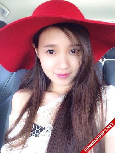 nhung-hotgirl-dinh-dam-va-khuon-mat-that-trong-chung-minh-p2 (11)