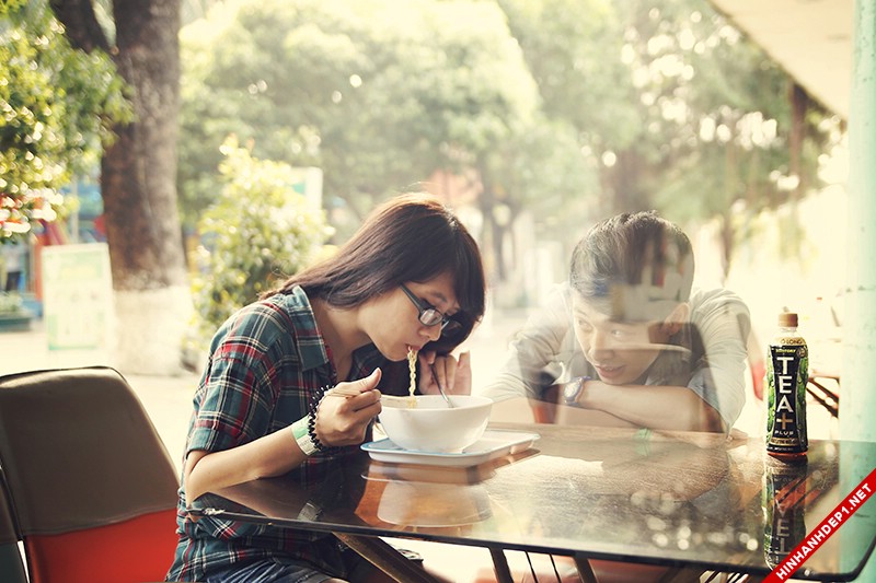 bo-hinh-anh-ve-tinh-yeu-va-ky-uc-buon-ba (1)