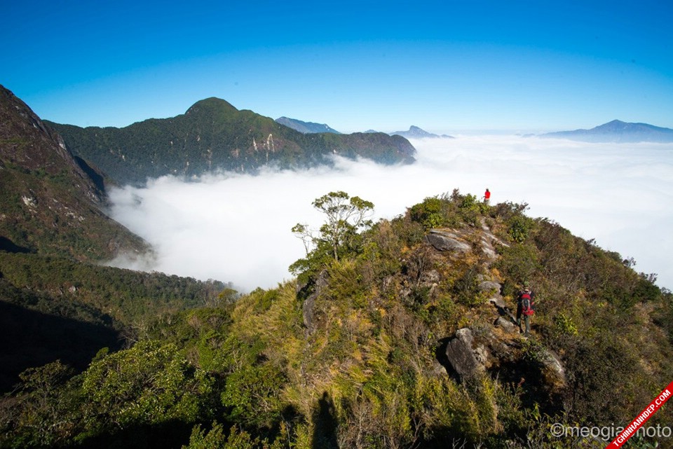 Cảnh đẹp núi Bạch Mộc Lương Tử cho ai muốn khám phá