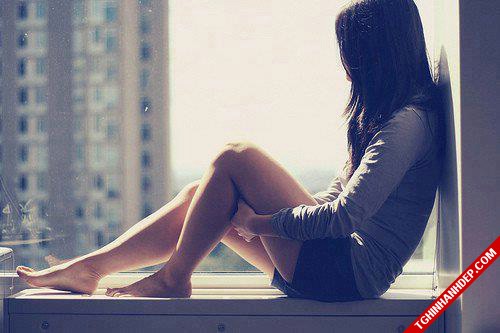 Hình nền về tâm trạng buồn cho bạn gái