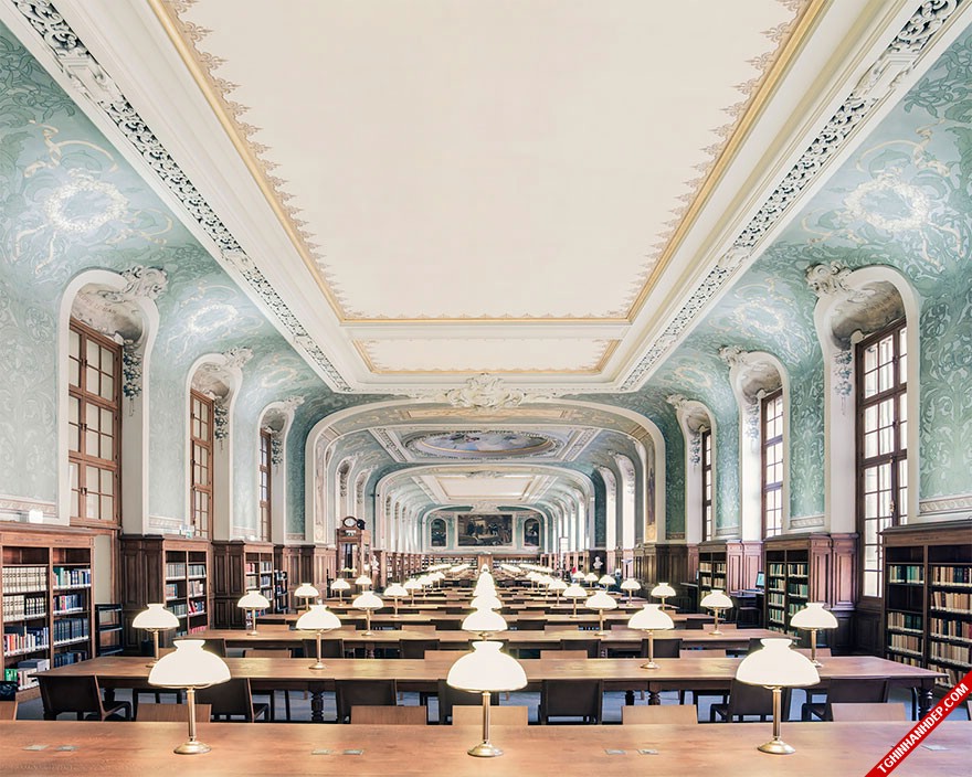 da-mat-voi-hinh-anh-nhung-thu-vien-khong-lo-tren-the-gioi (7)